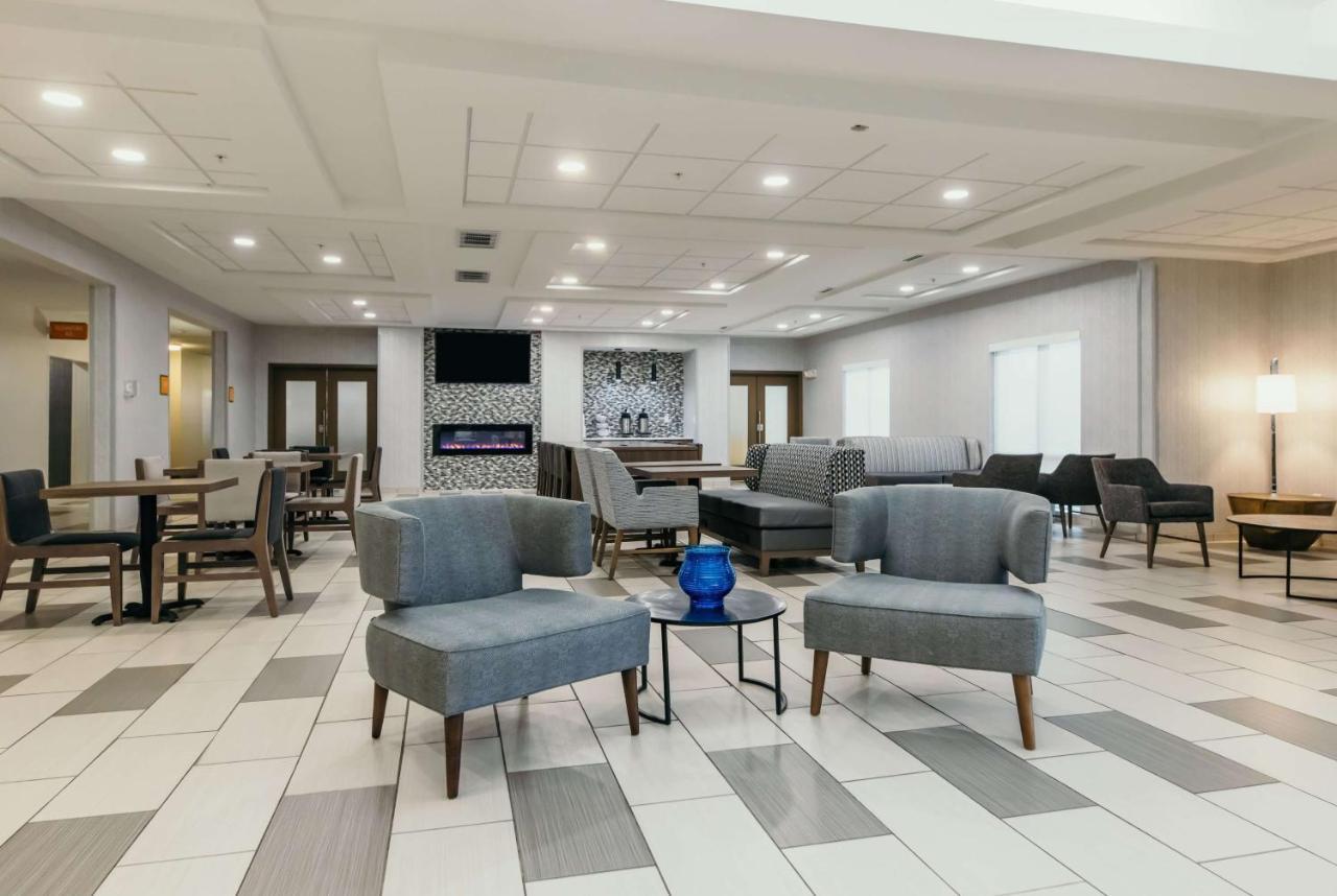 La Quinta Inn & Suites By Wyndham Ankeny Ia - Des Moines Ia Exteriér fotografie