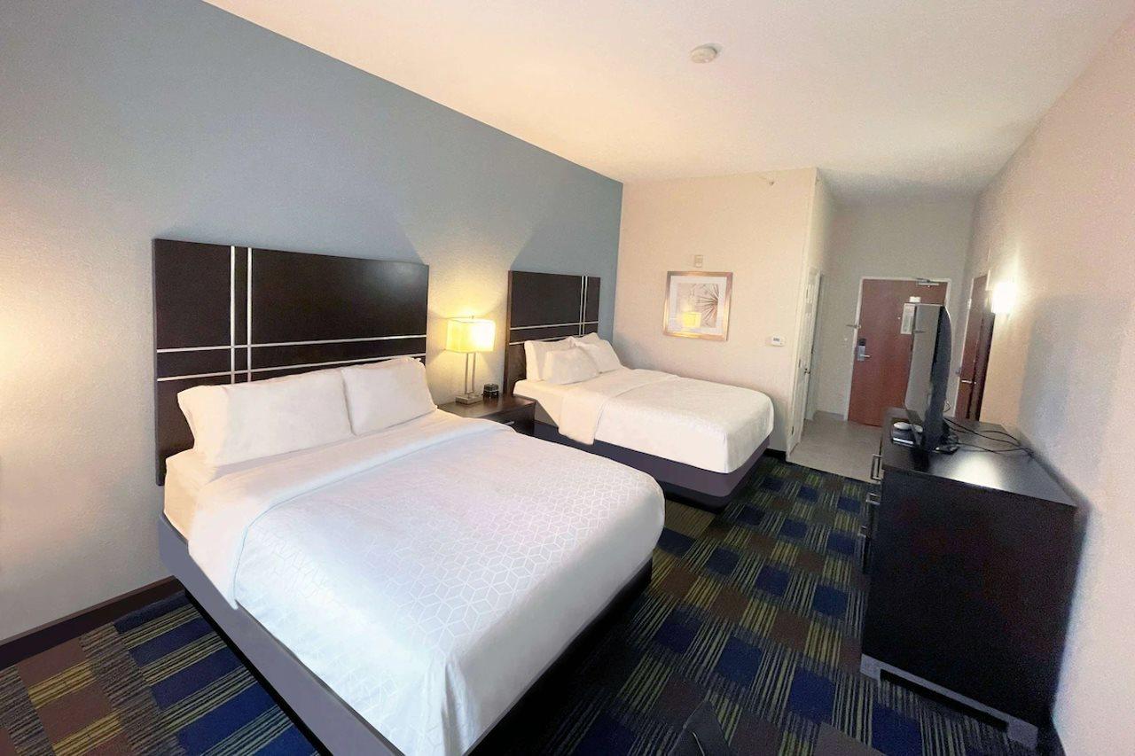 La Quinta Inn & Suites By Wyndham Ankeny Ia - Des Moines Ia Exteriér fotografie